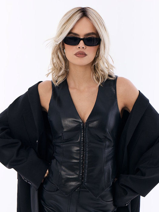 Loryn by Rene of Paris - Regal Wigs