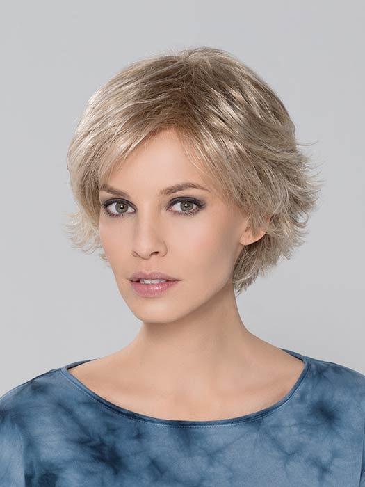 Date Large by Ellen Wille