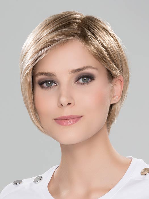 Amy Deluxe by Ellen Wille