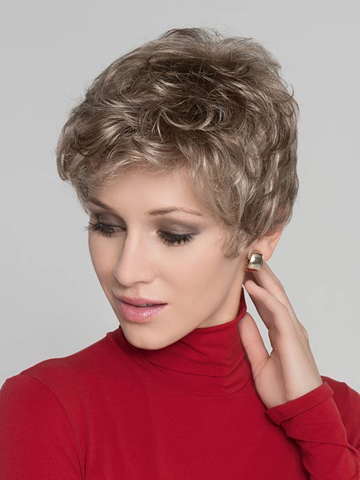 Apart Mono by Ellen Wille