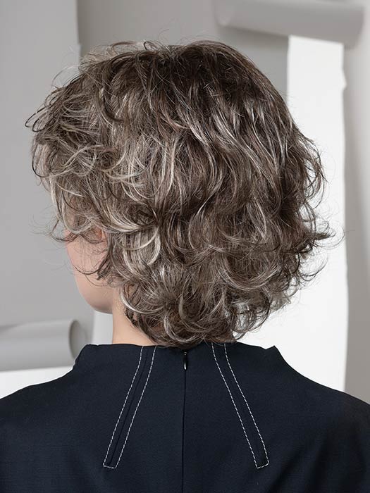 Villana by Ellen Wille